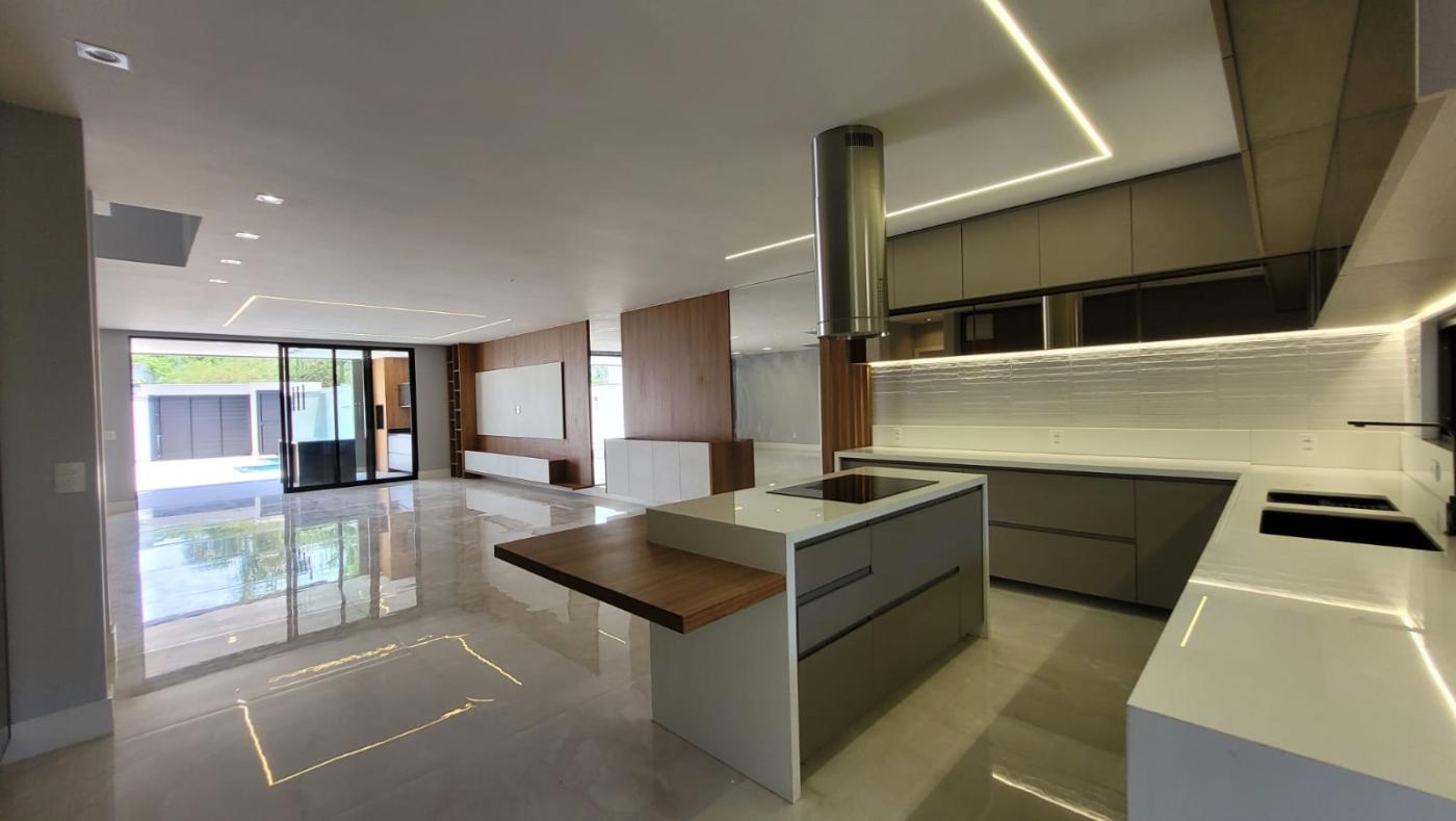 Casa de Condomínio, 5 quartos - Foto 1