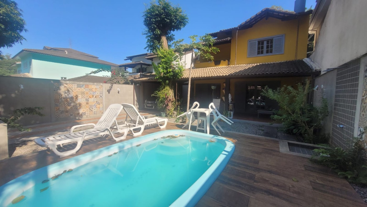 Casa de Condomínio, 4 quartos - Foto 1