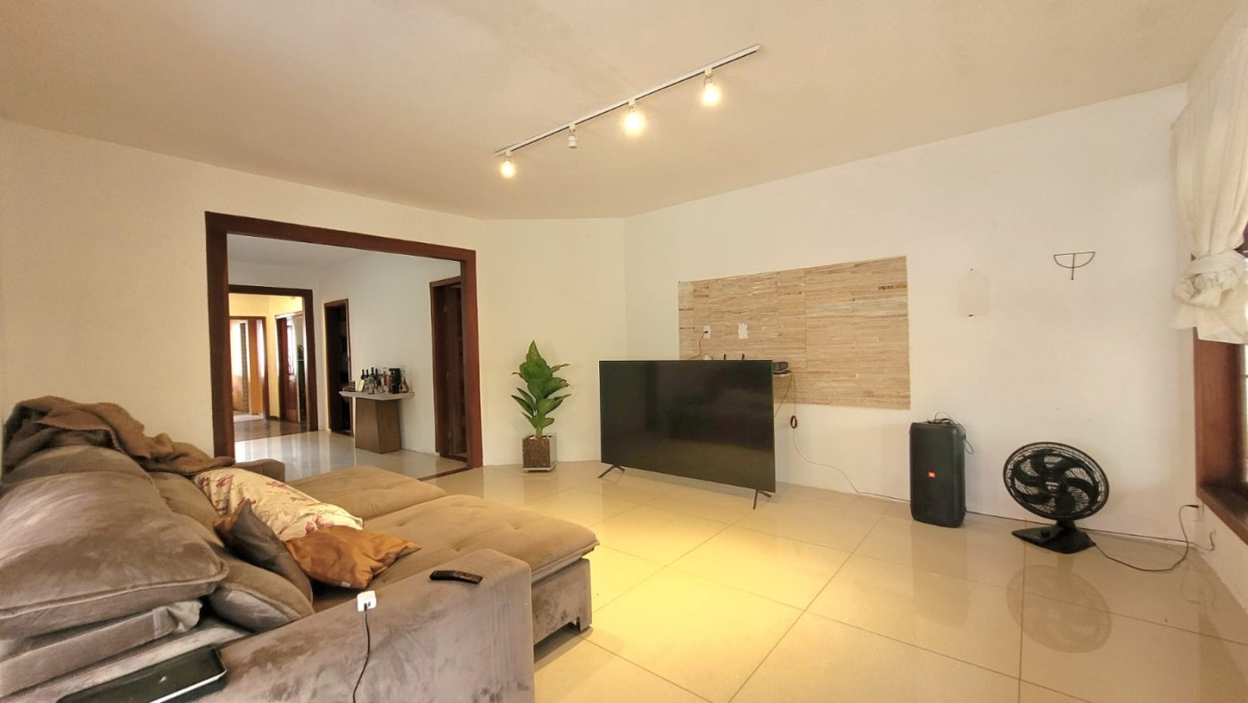 Casa, 7 quartos, 257 m² - Foto 16
