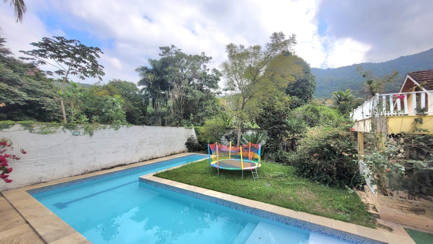 Casa, 7 quartos, 257 m² - Foto 4