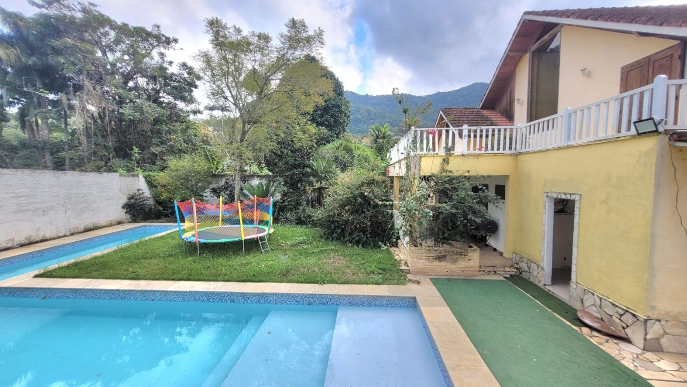 Casa, 7 quartos, 257 m² - Foto 5