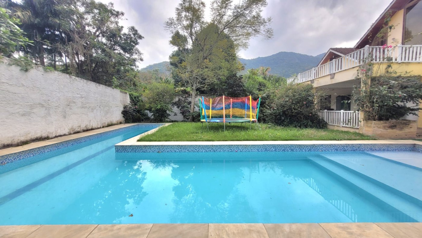 Casa, 7 quartos, 257 m² - Foto 9