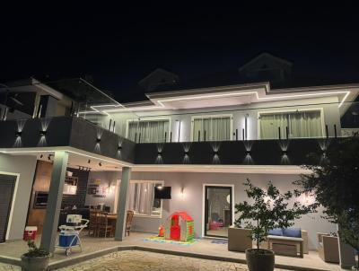 Casa em Condom�nio para Venda, em Rio de Janeiro, bairro Vargem Grande, 4 dormit�rios, 7 banheiros, 4 su�tes, 2 vagas